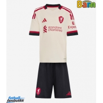 Liverpool Giovanni Leoni #15 Bortedraktsett Barn 2025-26 Kortermet (+ Korte bukser)